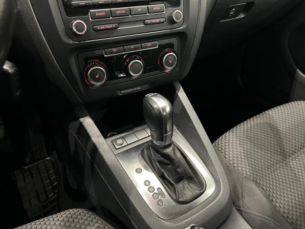 Volkswagen Jetta VI с пробегом 2011 года, цена 769 000 рублей, 202438 км, седан, Автокод Объявления