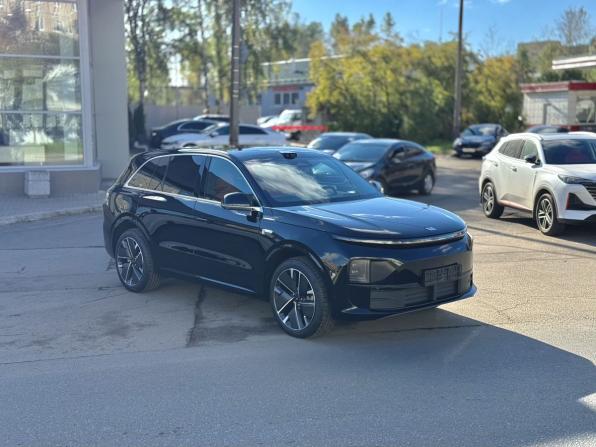Новый Li Auto (Lixiang) L6 2025 года, цена 7 100 000 рублей, внедорожник, Автокод Объявления