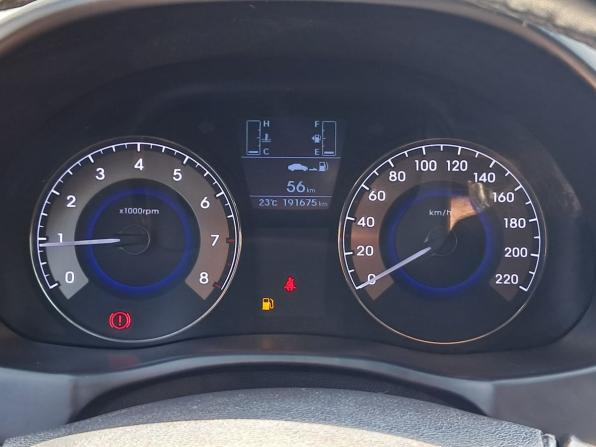 Hyundai Solaris I Рестайлинг с пробегом 2015 года, цена 685 000 рублей, 191635 км, седан, Автокод Объявления
