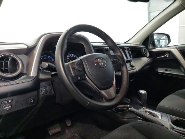 Toyota RAV4 IV (XA40) Рестайлинг с пробегом 2018 года, цена 2 620 000 рублей, 105300 км, внедорожник, Автокод Объявления