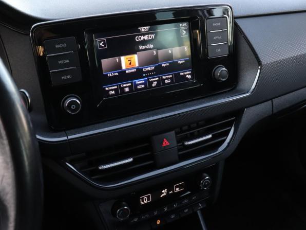 Volkswagen Polo VI с пробегом 2022 года, цена 1 729 000 рублей, 90952 км, лифтбек, Автокод Объявления