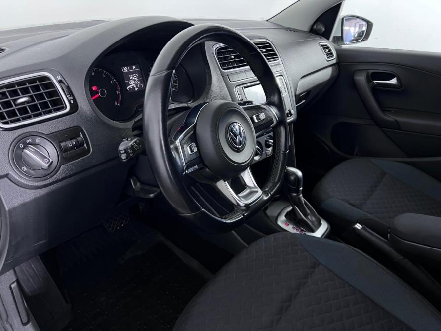 Volkswagen Polo V Рестайлинг Ростов-на-Дону  - изображение 9