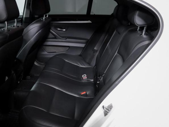 BMW 5 серии VI (F10/F11/F07) Рестайлинг с пробегом 2015 года, цена 1 990 000 рублей, 229000 км, седан, Автокод Объявления