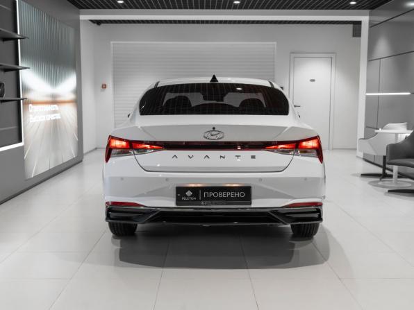 Hyundai Avante VII с пробегом 2021 года, цена 2 350 000 рублей, 93060 км, седан, Автокод Объявления