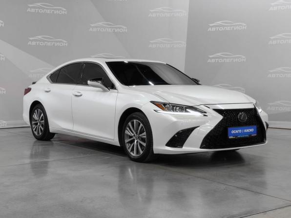 Lexus ES VII с пробегом 2019 года, цена 4 090 000 рублей, 63000 км, седан, Автокод Объявления