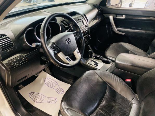 Kia Sorento II с пробегом 2011 года, цена 1 350 000 рублей, 255000 км, внедорожник, Автокод Объявления