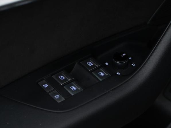 Audi A6 V (C8) с пробегом 2018 года, цена 4 699 050 рублей, 81229 км, универсал, Автокод Объявления