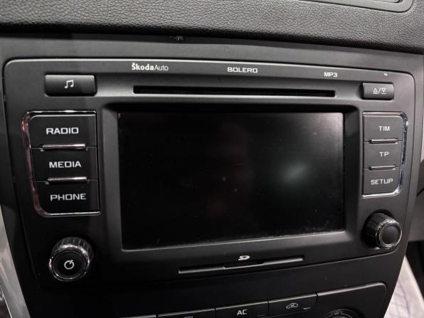 Skoda Yeti I с пробегом 2013 года, цена 960 000 рублей, 135000 км, внедорожник, Автокод Объявления