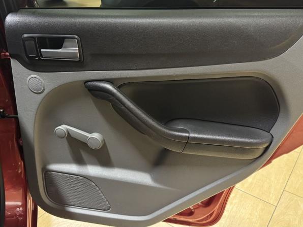 Ford Focus II Рестайлинг с пробегом 2010 года, цена 635 000 рублей, 138670 км, седан, Автокод Объявления