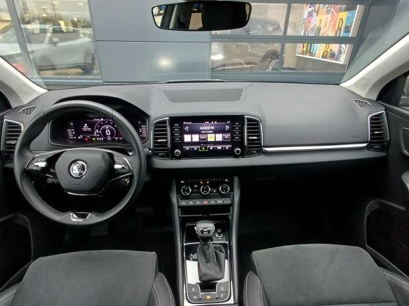 Skoda Karoq I с пробегом 2021 года, цена 2 869 000 рублей, 33000 км, внедорожник, Автокод Объявления