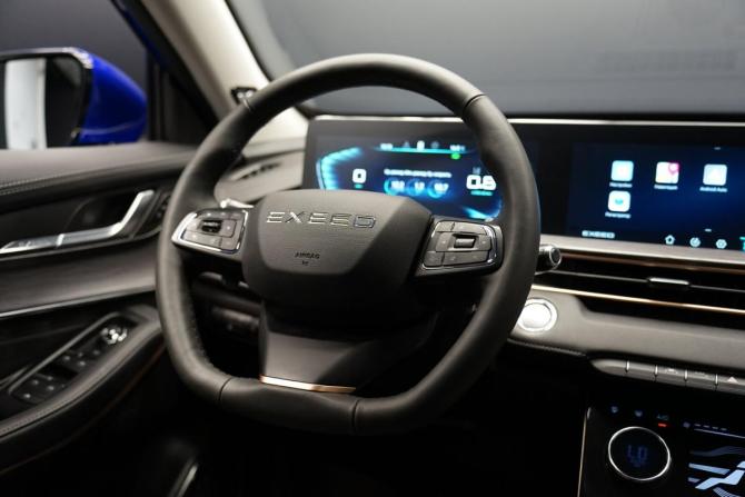 Exeed LX I Рестайлинг с пробегом 2022 года, цена 2 290 000 рублей, 32274 км, внедорожник, Автокод Объявления