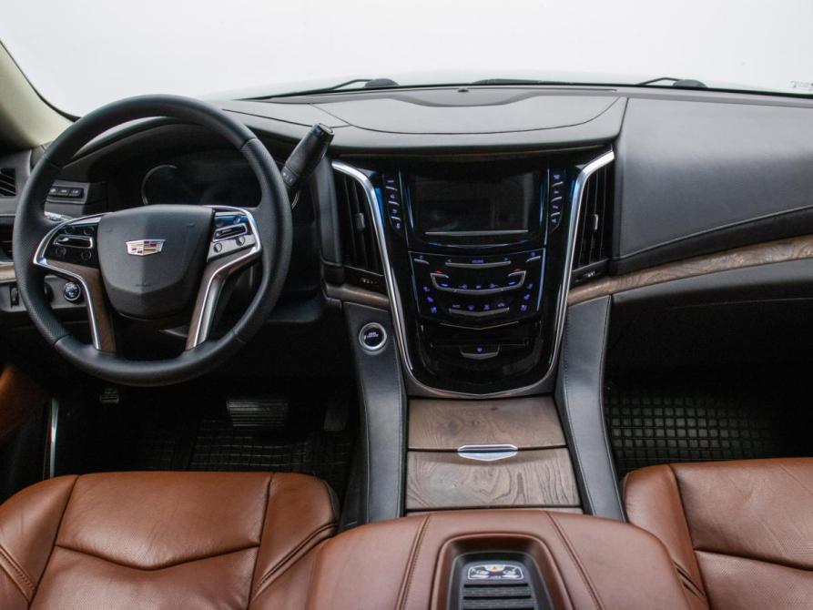 Cadillac Escalade IV Москва  - изображение 14