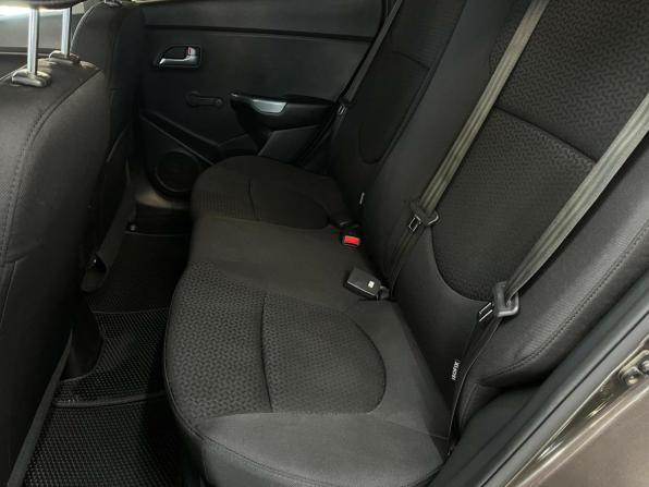Kia Rio III Рестайлинг с пробегом 2016 года, цена 904 320 рублей, 207987 км, седан, Автокод Объявления