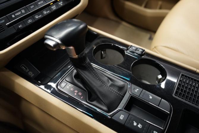Kia Carnival III с пробегом 2018 года, цена 3 090 000 рублей, 92464 км, минивэн, Автокод Объявления