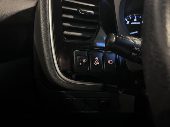 Mitsubishi Outlander III Рестайлинг 3 с пробегом 2019 года, цена 2 542 000 рублей, 90466 км, внедорожник, Автокод Объявления