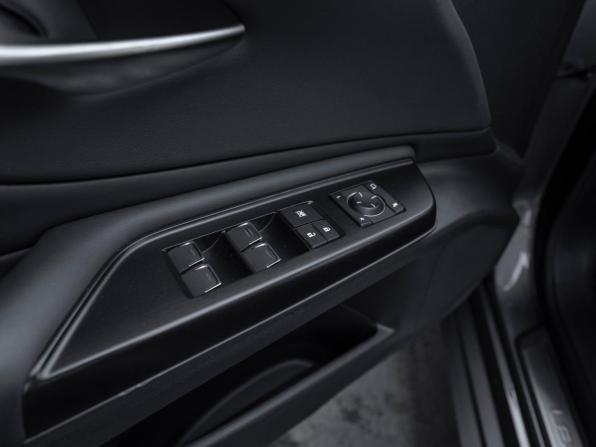 Lexus ES VII с пробегом 2020 года, цена 3 785 000 рублей, 98246 км, седан, Автокод Объявления