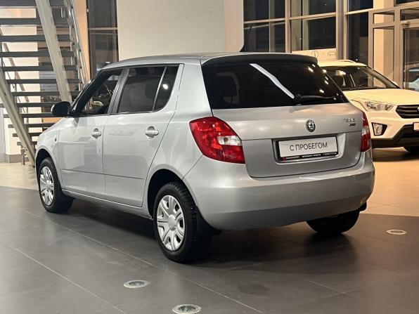 Skoda Fabia II Рестайлинг с пробегом 2011 года, цена 510 000 рублей, 208189 км, хэтчбек, Автокод Объявления
