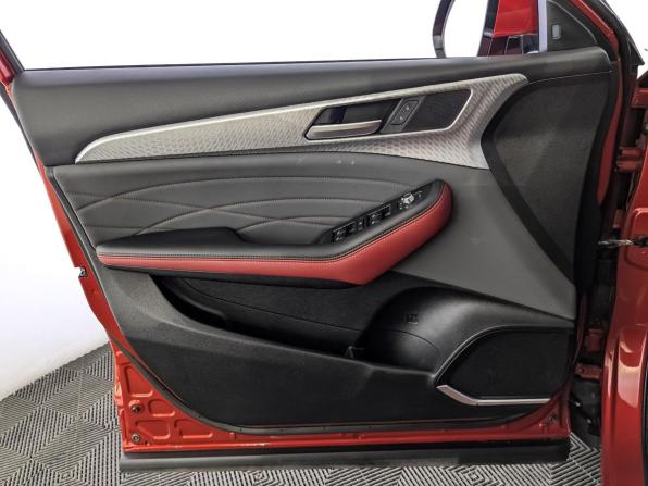 Haval F7x I Рестайлинг с пробегом 2023 года, цена 2 330 000 рублей, 33886 км, внедорожник, Автокод Объявления