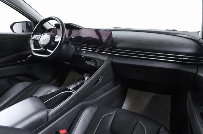 Hyundai Elantra VII (CN7) с пробегом 2020 года, цена 1 899 000 рублей, 28000 км, седан, Автокод Объявления