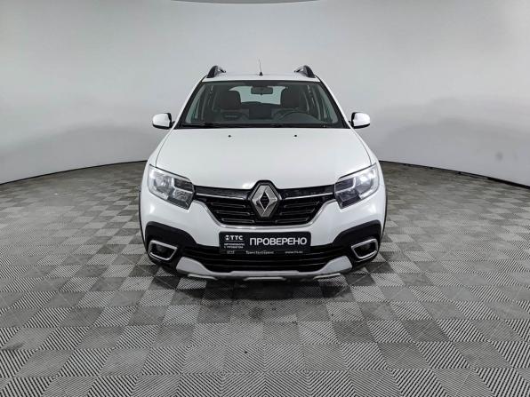 Renault Sandero II Рестайлинг с пробегом 2020 года, цена 970 000 рублей, 202213 км, хэтчбек, Автокод Объявления