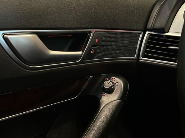 Audi A6 III (C6) Рестайлинг с пробегом 2008 года, цена 1 399 000 рублей, 377588 км, седан, Автокод Объявления