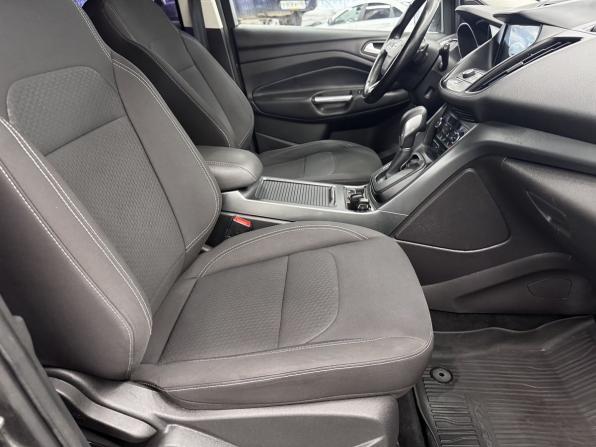 Ford Kuga II Рестайлинг с пробегом 2017 года, цена 1 749 000 рублей, 147203 км, внедорожник, Автокод Объявления