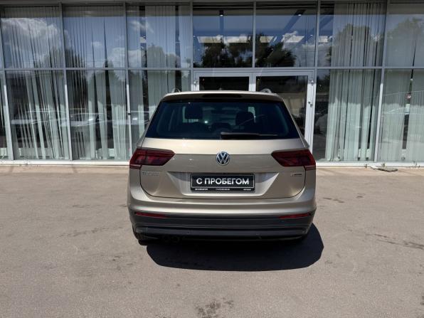 Volkswagen Tiguan II с пробегом 2019 года, цена 2 840 000 рублей, 98874 км, внедорожник, Автокод Объявления