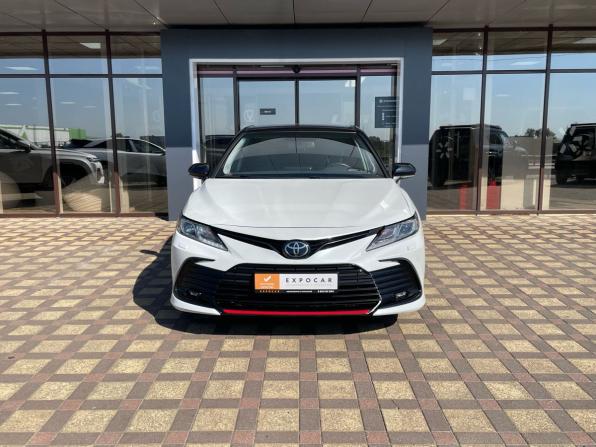 Toyota Camry VIII (XV70) Рестайлинг с пробегом 2021 года, цена 2 990 000 рублей, 61000 км, седан, Автокод Объявления