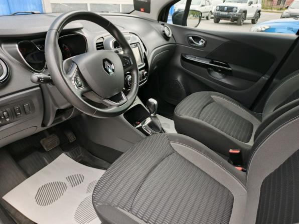 Renault Kaptur I с пробегом 2018 года, цена 1 070 000 рублей, 157723 км, внедорожник, Автокод Объявления