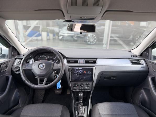 Skoda Rapid I с пробегом 2016 года, цена 1 045 000 рублей, 155900 км, лифтбек, Автокод Объявления
