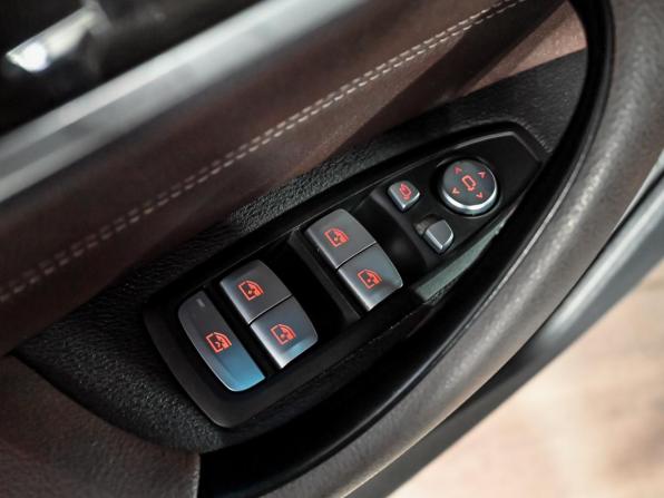 BMW X1 II (F48) Рестайлинг с пробегом 2021 года, цена 3 150 000 рублей, 73742 км, внедорожник, Автокод Объявления