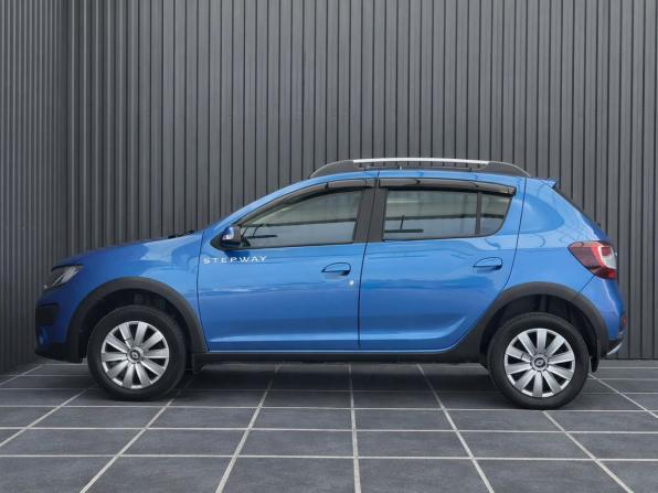 Renault Sandero II с пробегом 2015 года, цена 787 000 рублей, 135193 км, хэтчбек, Автокод Объявления
