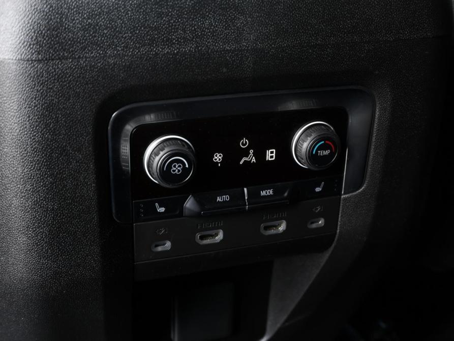 Chevrolet Tahoe V Москва  - изображение 24