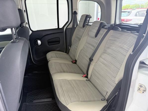 Renault Kangoo II с пробегом 2011 года, цена 579 000 рублей, 331920 км, компактвэн, Автокод Объявления