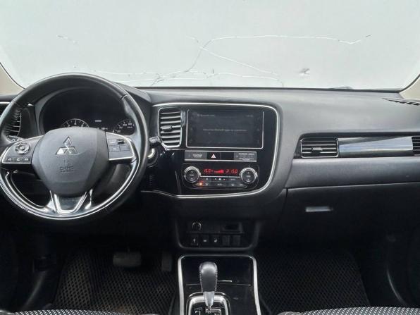 Mitsubishi Outlander III Рестайлинг 3 с пробегом 2019 года, цена 2 090 000 рублей, 157429 км, внедорожник, Автокод Объявления