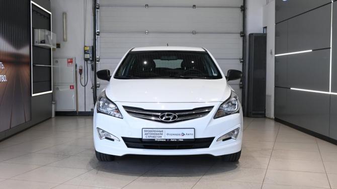 Hyundai Solaris I Рестайлинг с пробегом 2016 года, цена 995 000 рублей, 26228 км, хэтчбек, Автокод Объявления