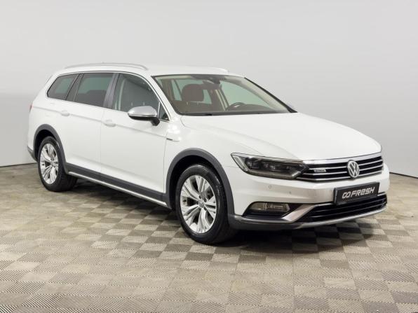 Volkswagen Passat B8 с пробегом 2016 года, цена 2 635 000 рублей, 132682 км, универсал, Автокод Объявления