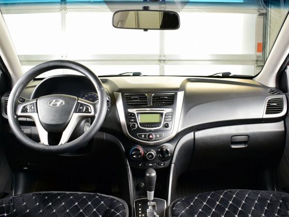 Hyundai Solaris I Рестайлинг с пробегом 2014 года, цена 999 997 рублей, 177173 км, седан, Автокод Объявления