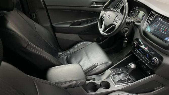 Hyundai Tucson III с пробегом 2017 года, цена 1 787 000 рублей, 131608 км, внедорожник, Автокод Объявления