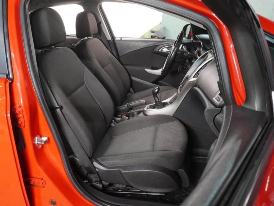 Opel Astra J Воронеж  - изображение 8