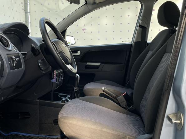 Ford Fusion I Рестайлинг с пробегом 2006 года, цена 430 000 рублей, 145725 км, хэтчбек, Автокод Объявления