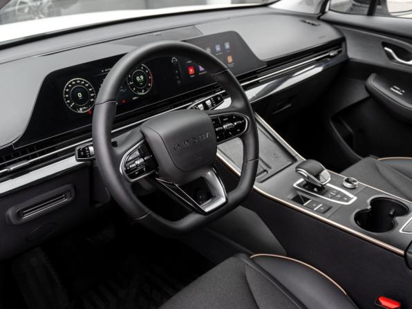 Omoda C5 I Рестайлинг с пробегом 2024 года, цена 1 937 000 рублей, 8500 км, внедорожник, Автокод Объявления