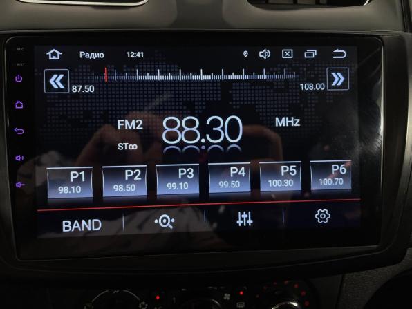 Renault Sandero II с пробегом 2015 года, цена 530 000 рублей, 278377 км, хэтчбек, Автокод Объявления