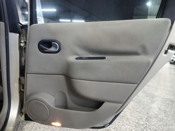 Renault Scenic II с пробегом 2006 года, цена 365 000 рублей, 177704 км, компактвэн, Автокод Объявления