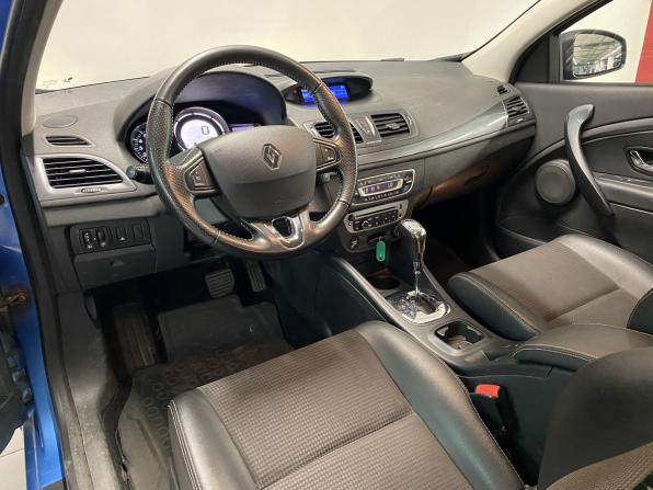 Renault Megane III Рестайлинг с пробегом 2013 года, цена 480 000 рублей, 212428 км, хэтчбек, Автокод Объявления
