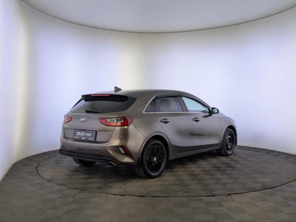 Kia Ceed III с пробегом 2020 года, цена 1 900 000 рублей, 88879 км, хэтчбек, Автокод Объявления