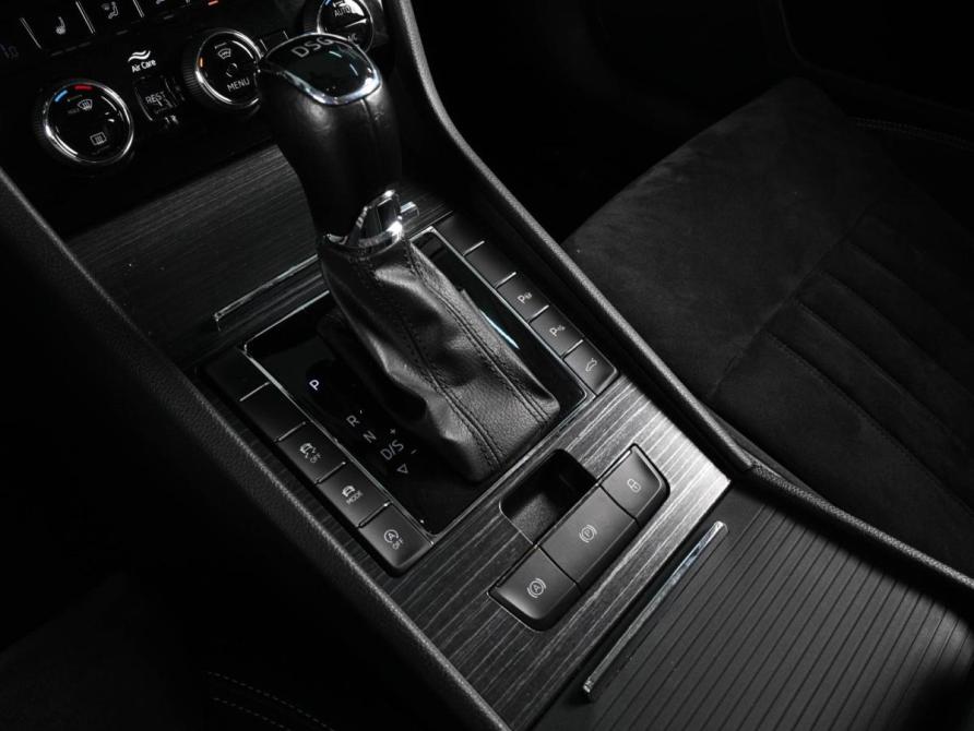 Skoda Superb III Рестайлинг Ростов-на-Дону  - изображение 16