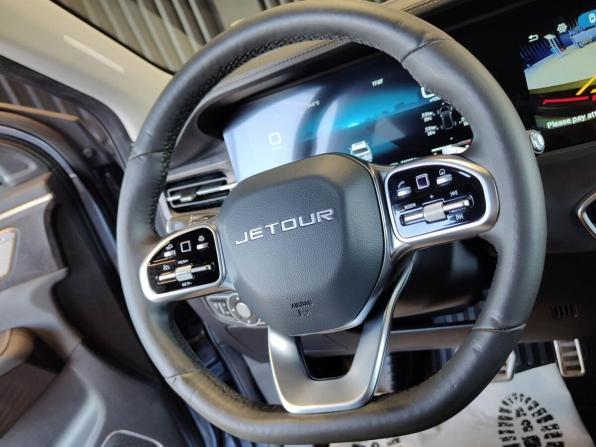 JETOUR X90+ с пробегом 2023 года, цена 2 219 300 рублей, 34665 км, внедорожник, Автокод Объявления