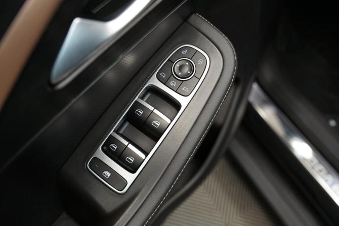 Omoda C5 I с пробегом 2024 года, цена 1 790 000 рублей, 37000 км, внедорожник, Автокод Объявления