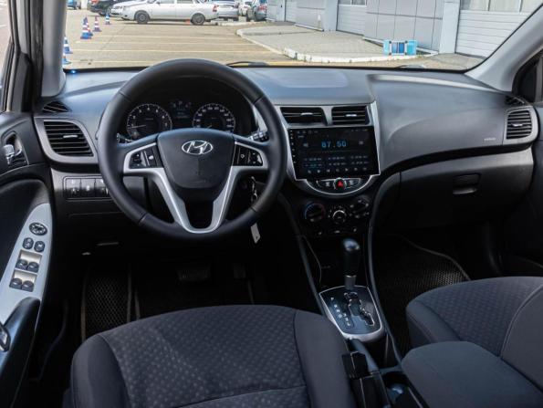 Hyundai Solaris I с пробегом 2011 года, цена 848 000 рублей, 263883 км, хэтчбек, Автокод Объявления